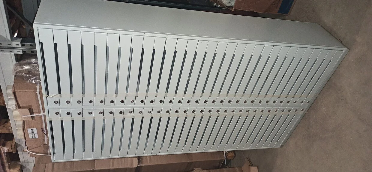 Фото - шкаф абонентский ша-60 с прорезями уценка